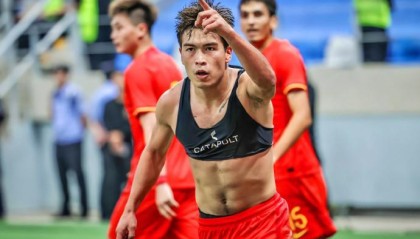 开云体育网址-博主：北京国安后卫乃比江租借加盟河南队