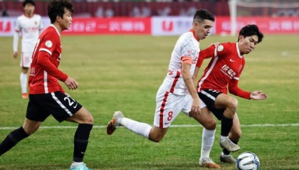 开云体育网址-旧情复燃？奥斯卡更想长相厮守 合同到期后欲转型